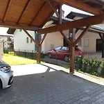Δωμάτια σε οικογενειακή κατοικία Prenocisce Breza *